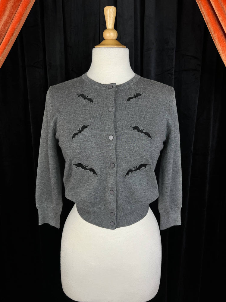 Batty Cropped Cardigan in Gray