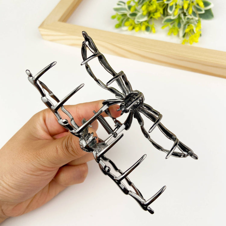 Personalized spider metal hair clip