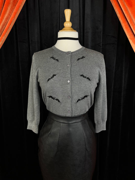 Batty Cropped Cardigan in Gray